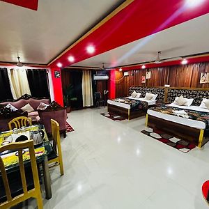 Umbrella Hotel And Banquet